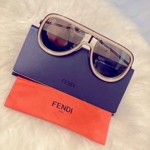 FENDI 💯 % AUTHENTIC!!!!